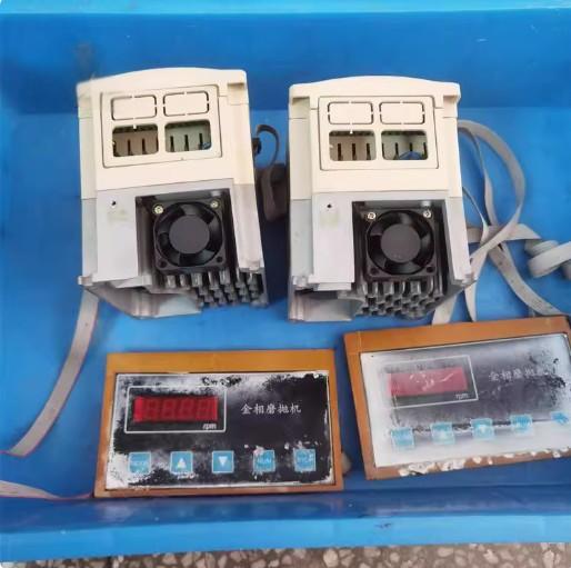 金相磨抛机变频器维修